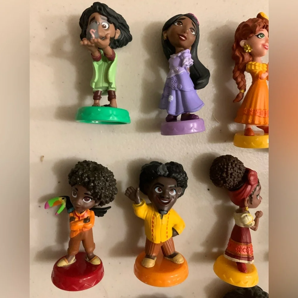 Disney Encanto Play Figures Lot Madrigal Family Mirabel Dolores Isabela Bruno